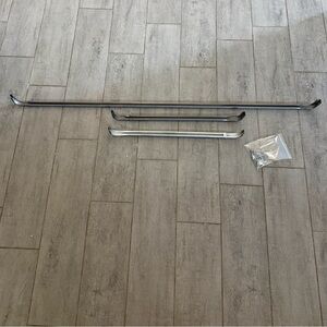 Silver Metal Towel/curtain Bars Set